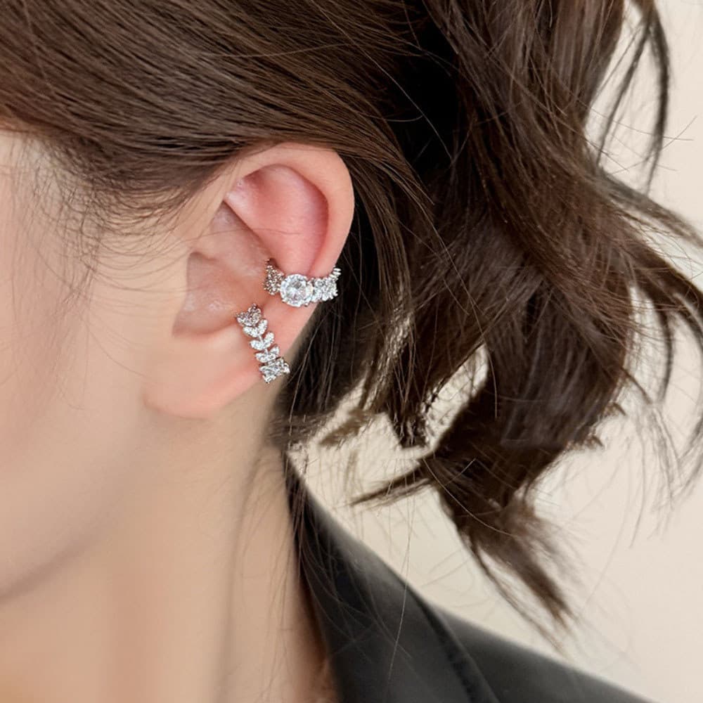 Niche Design Square Round Face Ear Cuffs Advanced Ear Clip Set No Piercing ต่างหูผู้หญิงสไตล์ใหม่ รูปที่ 1