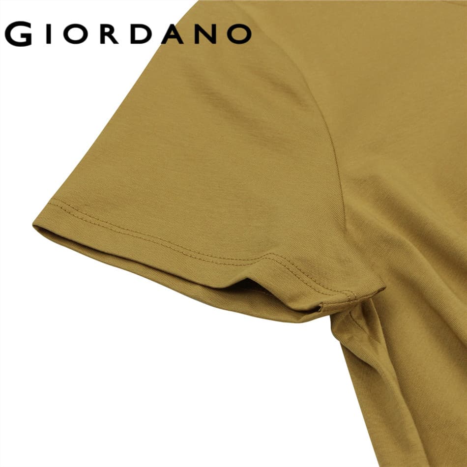 GIORDANO เสื้อยืดผู้หญิง Women's Boyfriend Tee 05325255 รูปที่ 4