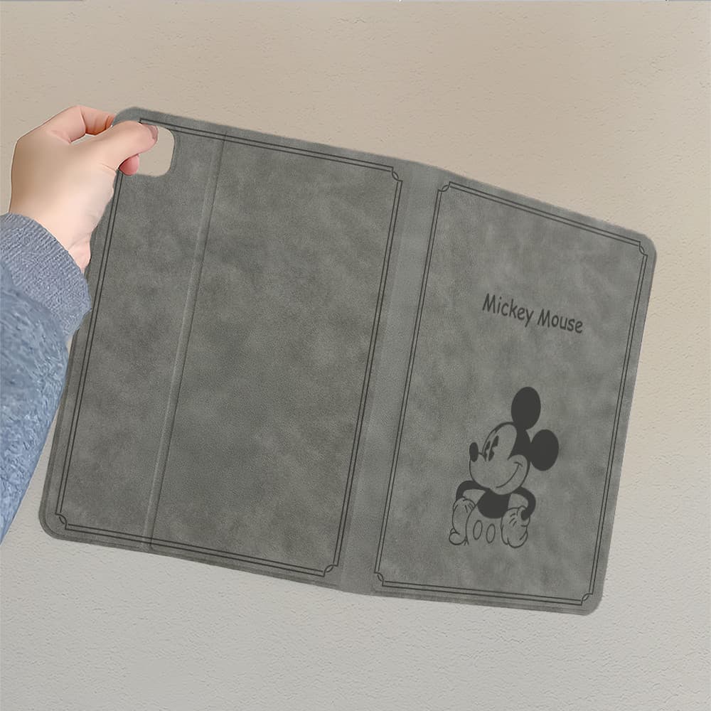 24ชั่วโมงจัดส่งเคสiPad Air7/6 13 Pro13 2024 Gen11 Gen8/9 Air5 mini7 รุ่นตัวละครน่ารัก ผิวสีเทา ป้องกันแรงกระแทกดี รูปที่ 3