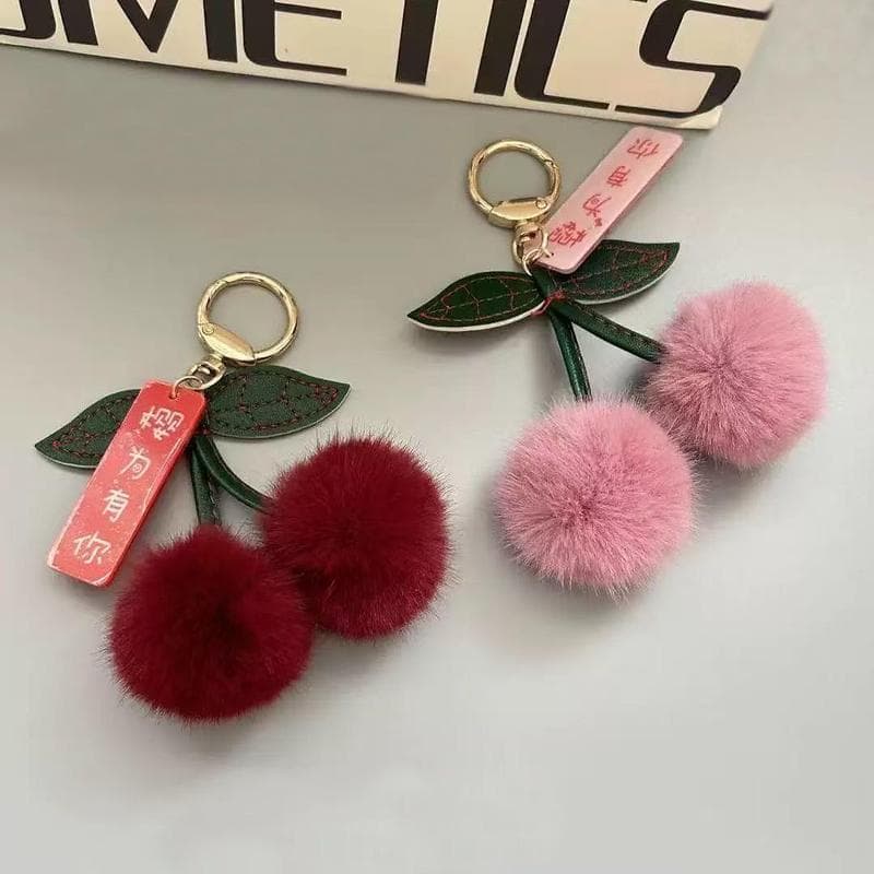 【พร้อมส่ง】พวงกุญแจเชอร์รี่ น่ารักขนปุย ตกแต่งกระเป๋า  สไตล์เกาหลี