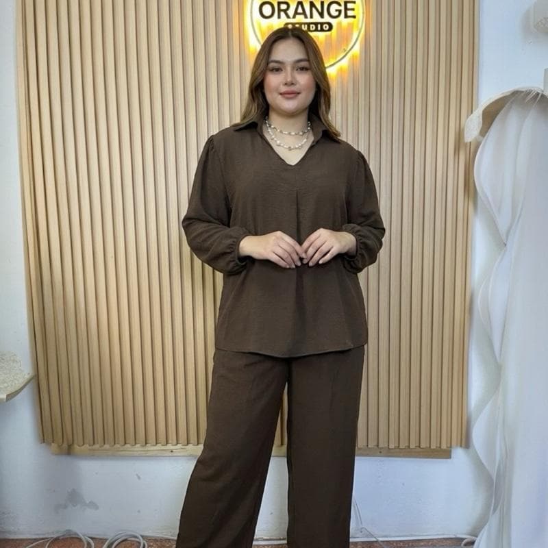 B010 ชุดเซทสาวอวบอก 54“ ทรงพรางหุ่น ผ้าสลาฟย่น ไม่ต้องรีด ดีไซน์คลาสสิก สำหรับทุกวัน ใส่สวยอกไม่เกิน 52“ รูปที่ 3