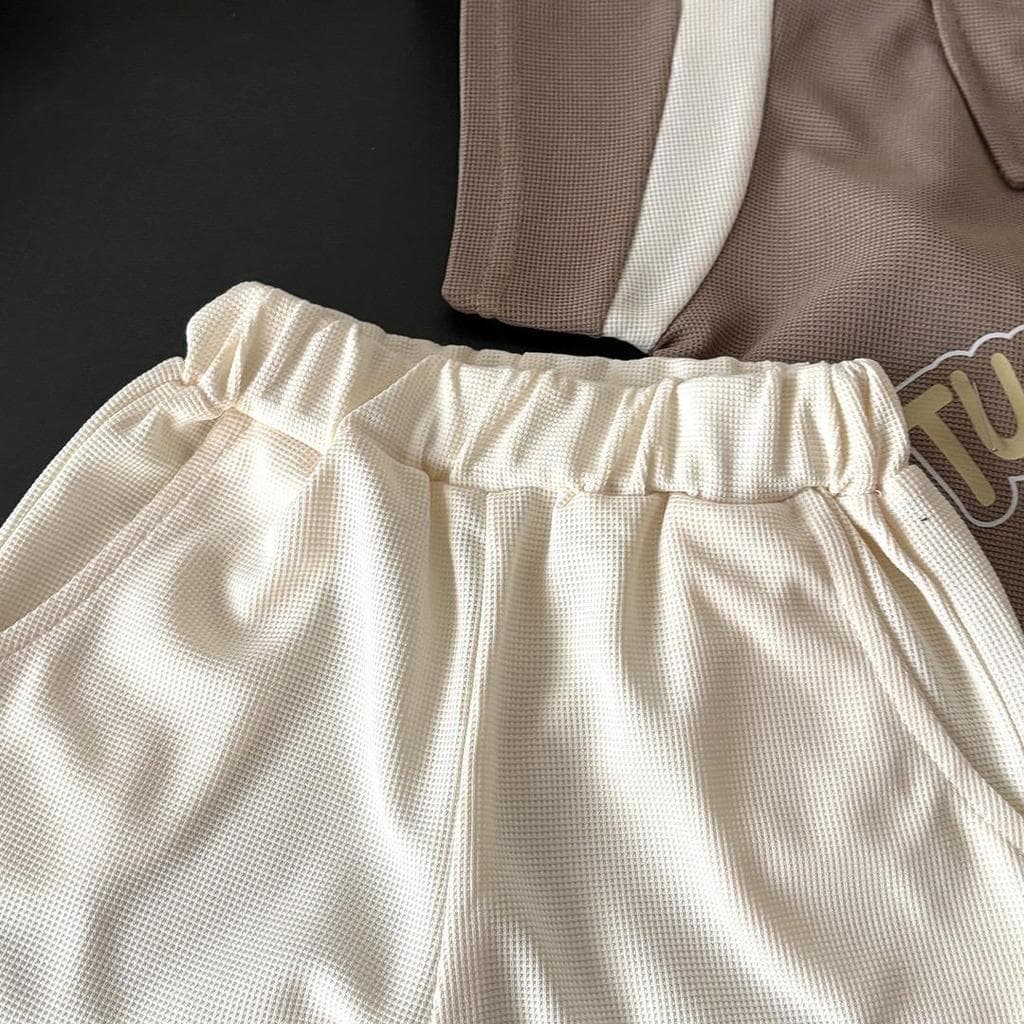 Dolemi Baby ชุดเซตเด็ก 2 ชิ้น เสื้อโปโล กางเกงขาสั้น สีครีม สีน้ำตาล แขนสั้น ผ้าวาฟเฟิล ผ้ารังผึ้ง รูปที่ 5