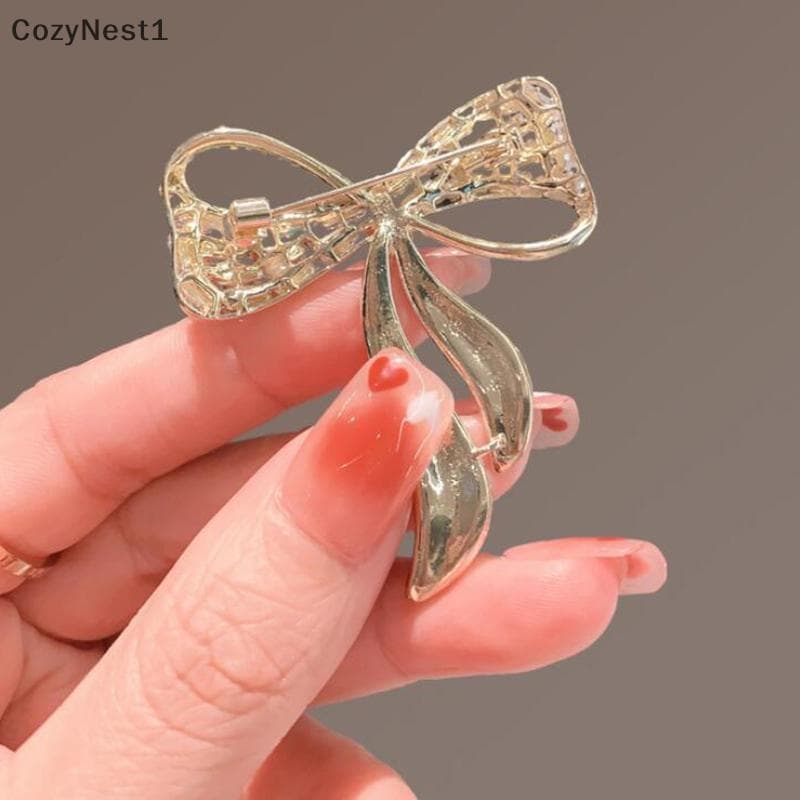 Bow Tie Rhinestone เข็มกลัดหญิงบุคลิกภาพแฟชั่น Pin ชุด Anti-light Corsage เครื่องประดับของขวัญ null รูปที่ 5