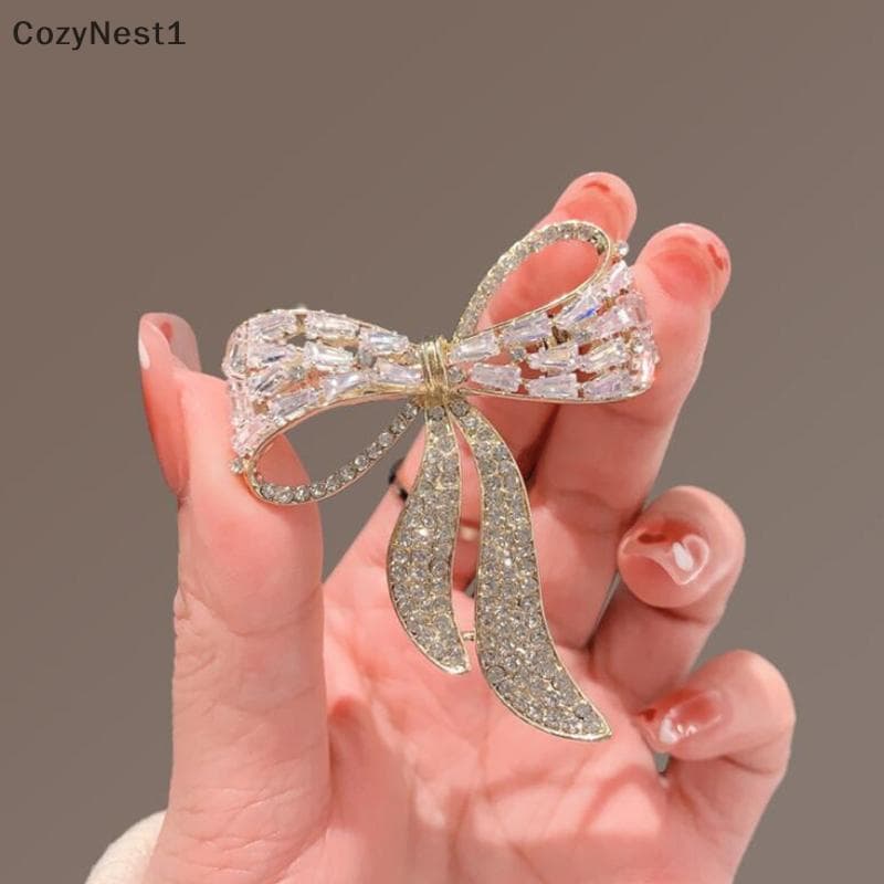 Bow Tie Rhinestone เข็มกลัดหญิงบุคลิกภาพแฟชั่น Pin ชุด Anti-light Corsage เครื่องประดับของขวัญ null รูปที่ 6