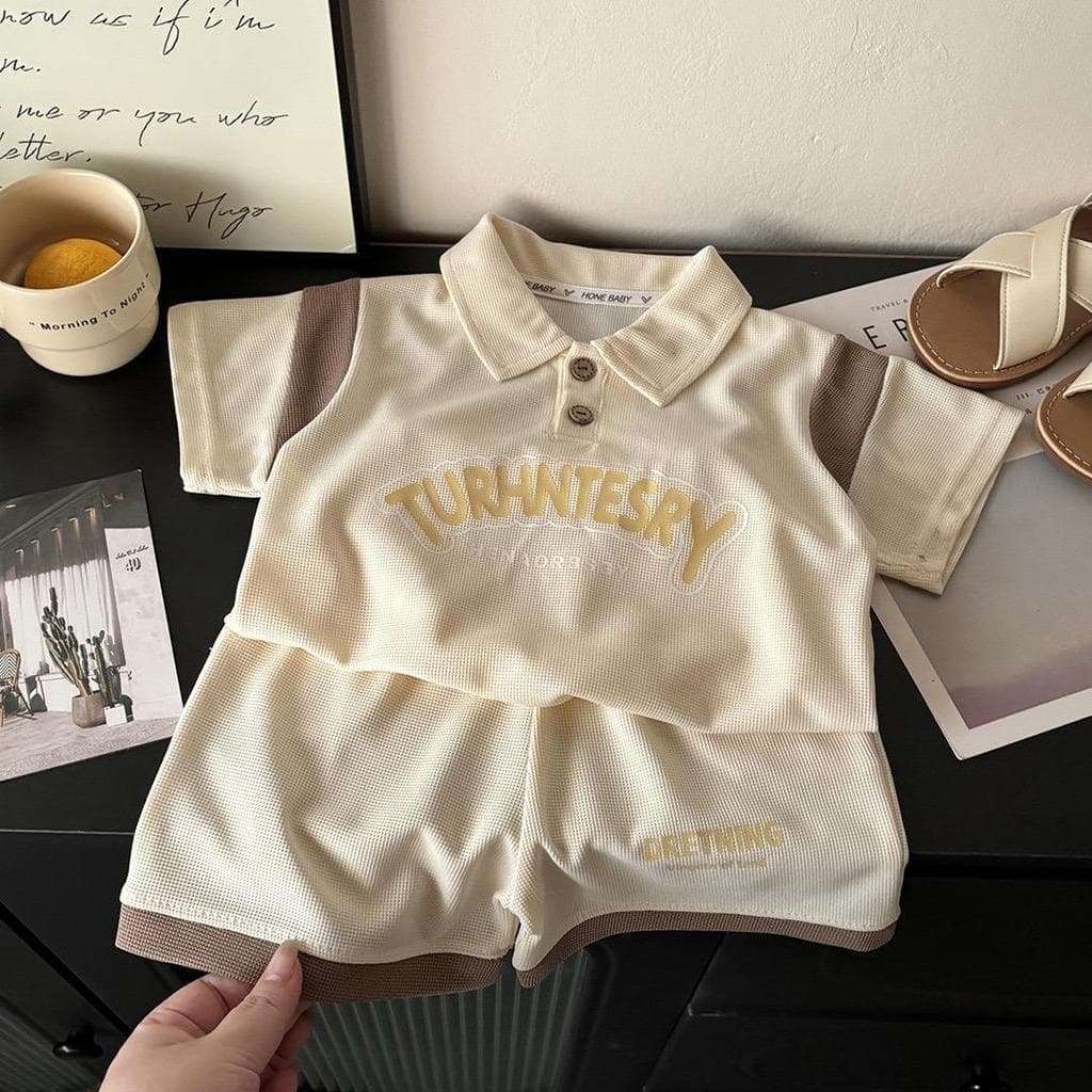 Dolemi Baby ชุดเซตเด็ก 2 ชิ้น เสื้อโปโล กางเกงขาสั้น สีครีม สีน้ำตาล แขนสั้น ผ้าวาฟเฟิล ผ้ารังผึ้ง รูปที่ 2