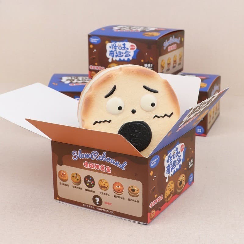 สกุชชี่ จุ่มคุ้กกี้ Chamelon Squishy Toy กล่องสุ่ม ฟื้นตัวช้า ช่วยคลายเครียด ของเล่นบีบคลายเครียด รูปที่ 8