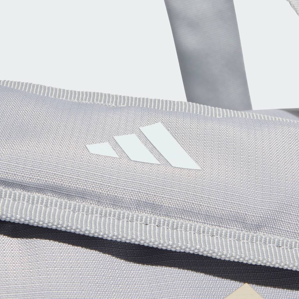 adidas Gym & Training กระเป๋าดัฟเฟิลขนาดเล็ก adidas Woman Defender ผู้หญิง สีเทา KG8473 รูปที่ 8