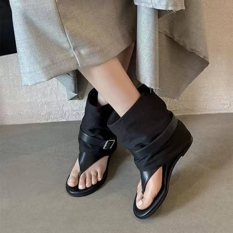รองเท้าแตะพื้นมแบน PU ใหม่ สำหรับฤดูใบไม้ผลิและฤดูร้อน ใส่สบายและป้องกันการลื่นไถล รูปที่ 4