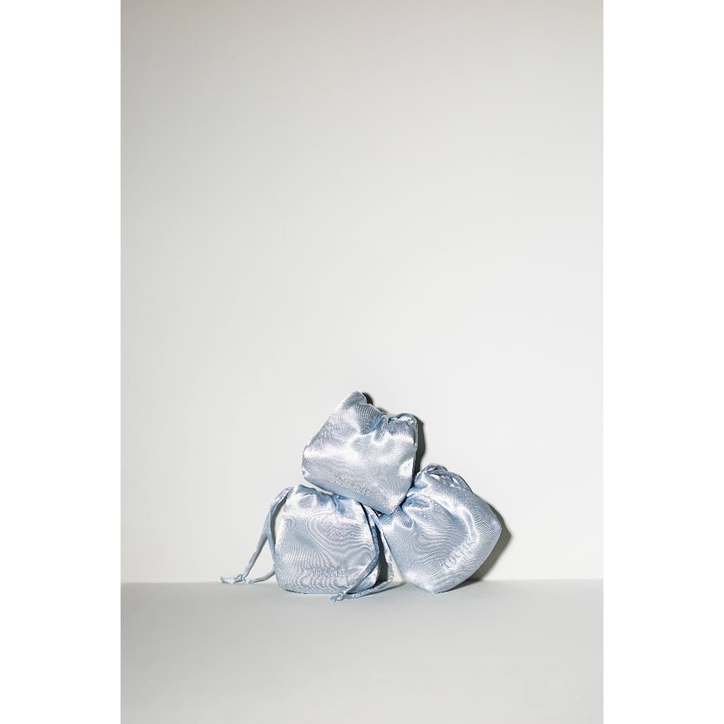 Silver Pouch / NOT FOR SALE รูปที่ 2