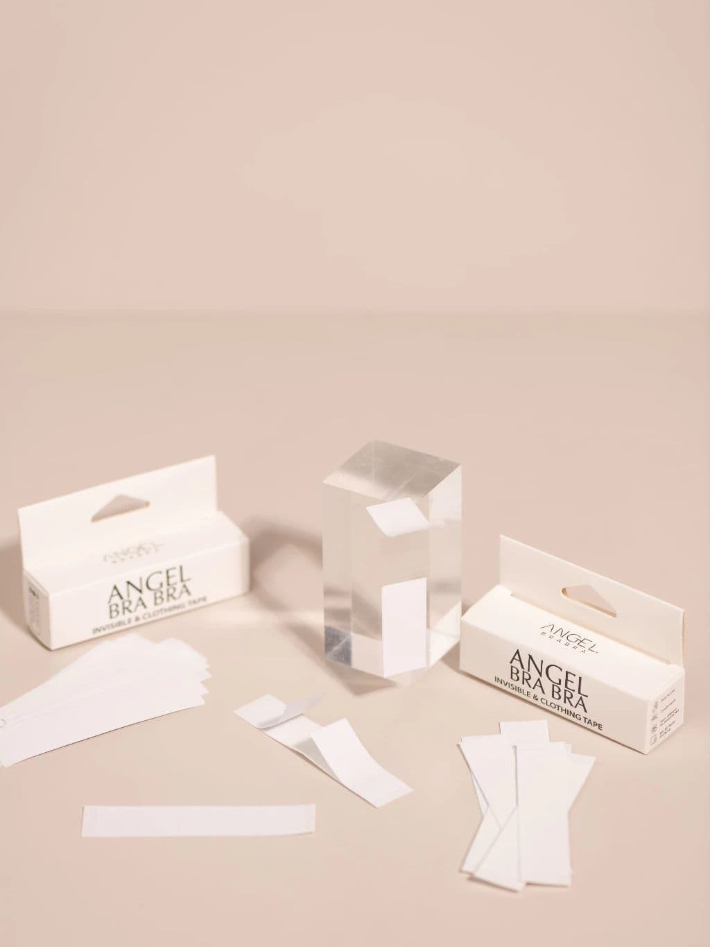 ANGELBRABRA เทปติดเสื้อกันโป๊ สำหรับผิวหนังและเสื้อผ้า INVISIBLE & CLOTHING TAPE รูปที่ 3