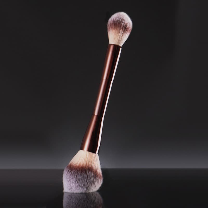 Hourglass Veil Powder Brush 2-In-1 – เมษายน Hot Pick For Blush Highlighter, ขนแปรงนุ่ม, มืออาชีพเสร็จสิ้น รูปที่ 7