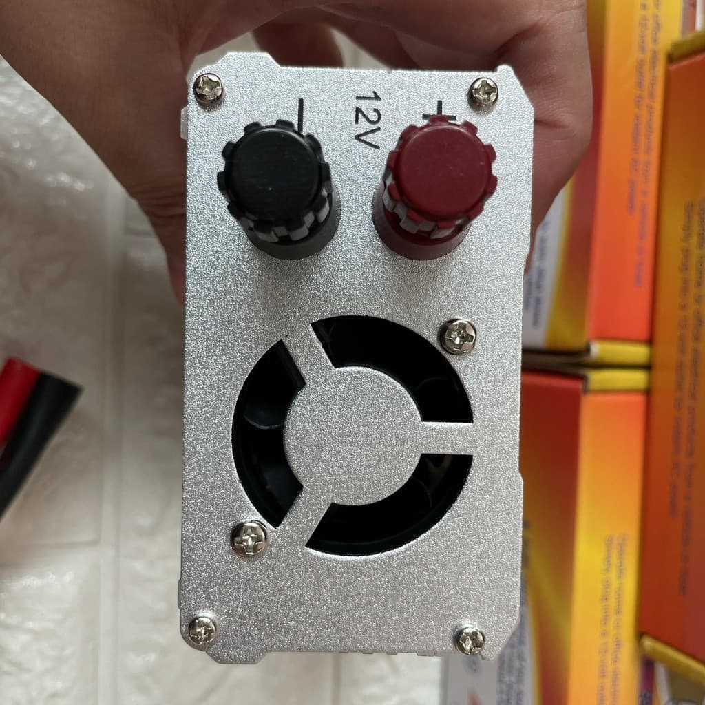 อินเวอเตอร์ 12v 220w ตัวแปลงไฟฟ้า12v220v แปลงพลังงาน 12v to 220v inverter 220w อินวอเตอร์12v 220 220w อินเวอร์เตอร์220w รูปที่ 3