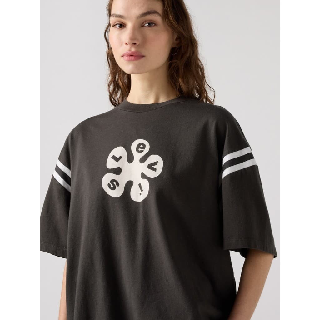 เสื้อยืดผู้หญิง Levi's® Women's Pieced Graphic Short Stack Tee รูปที่ 3