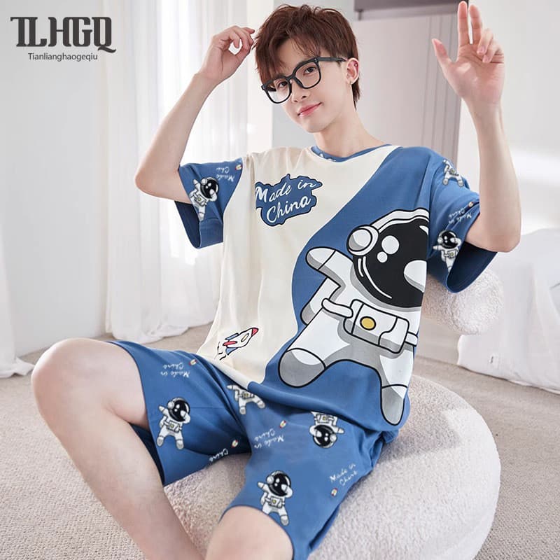 TLHGQ  (มี 20 ลาย)ชุดนอนลําลองผู้ชายฤดูร้อน ผ้าไหมนมสบายแขนสั้นและกางเกงขาสั้นหลายสี