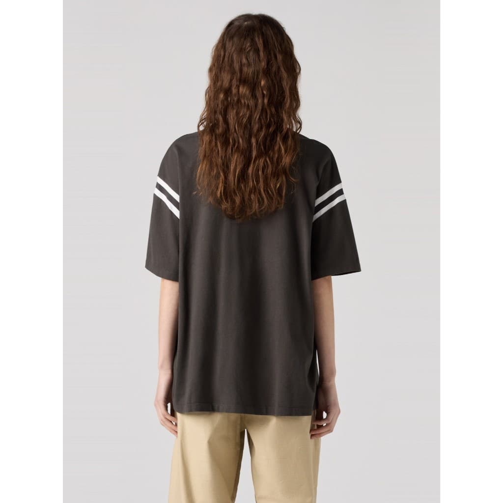 เสื้อยืดผู้หญิง Levi's® Women's Pieced Graphic Short Stack Tee รูปที่ 4