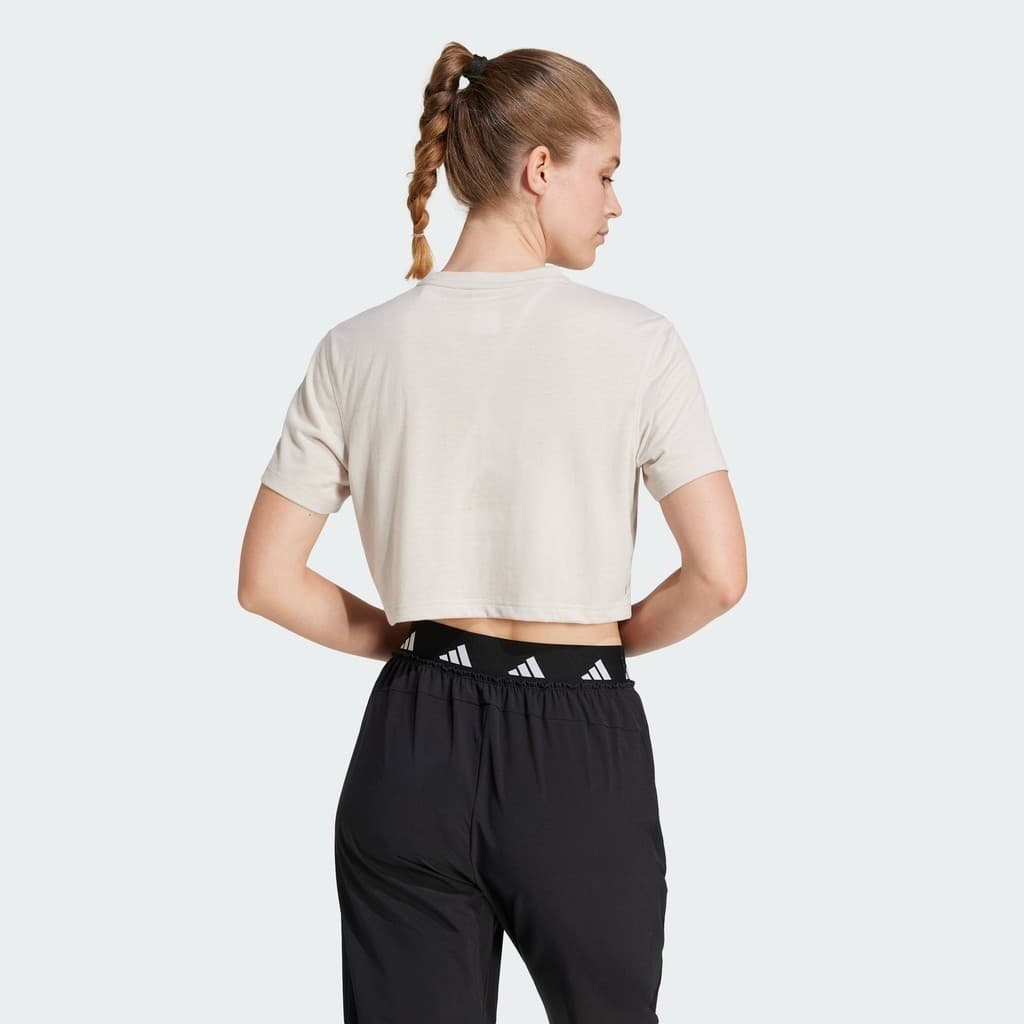 adidas Gym & Training เสื้อยืดออกกำลังกายทรงบ็อกซี Train Essentials ผู้หญิง สีเบจ JE6169 รูปที่ 2