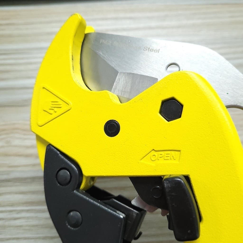 คีมตัดท่อ PVC กรรไกรตัดท่อ pipe cutter รูปที่ 3