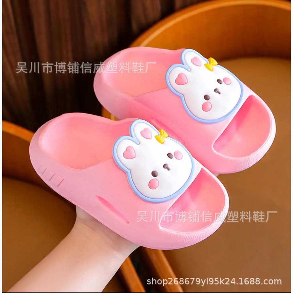YDR036 รองเท้าแตะสำหรับเด็ก การ์ตูนกระต่ายน่ารัก ด้านล่างนุ่มลื่น สบาย รูปที่ 3