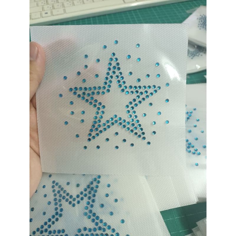 เพชรรีดลายสำเร็จ เพชรรีดร้อน Hotfix Rhinestone โลโก้เพชรรีดรูปดาว เพชรรีดติดเสื้อ ผลิตในไทย รูปที่ 2