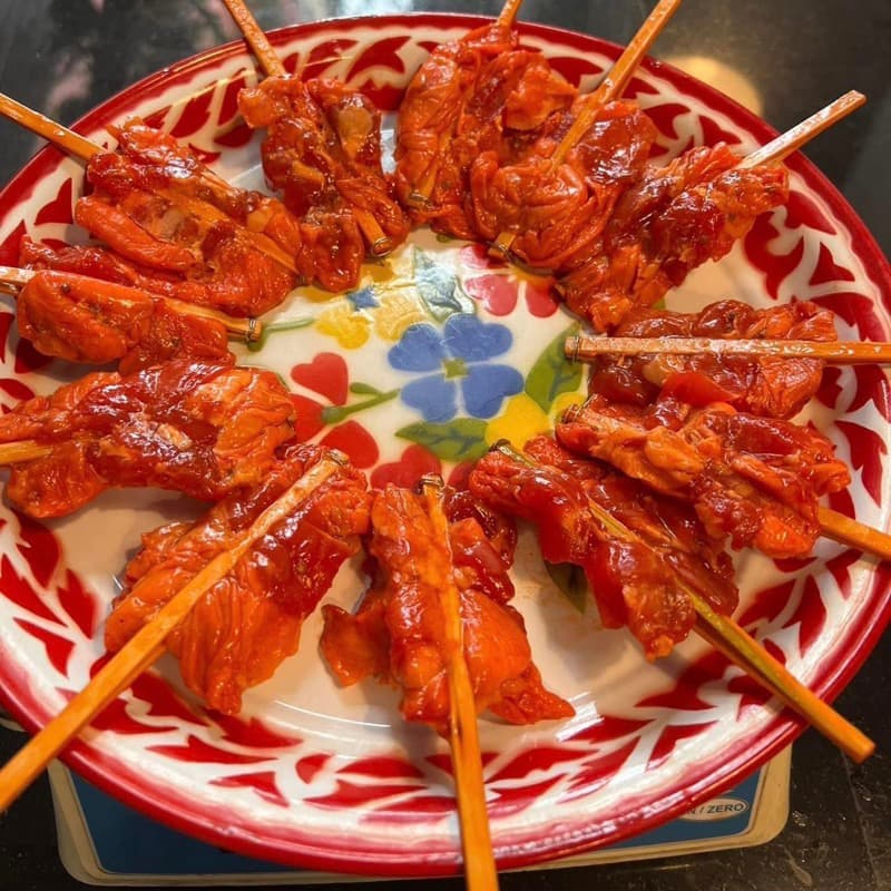 ไก่ย่างแดงไม้หนีบ | RED GRILLED CHICKEN รูปที่ 2