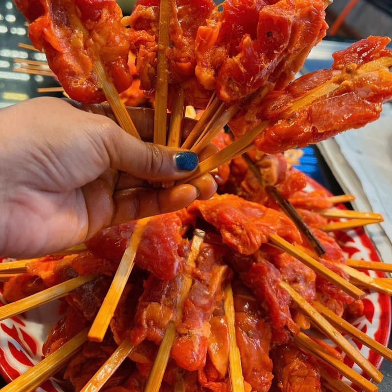 ไก่ย่างแดงไม้หนีบ | RED GRILLED CHICKEN รูปที่ 3