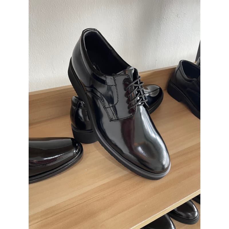 คัทชู รุ่น C2F / C2F1 หนังขัดมันเกรดพรีเมี่ยม / Premium Lightweight Shoes by Srichaigroup รูปที่ 6