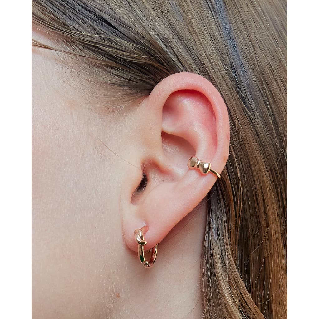 Julys - knot huggie earrings รูปที่ 2