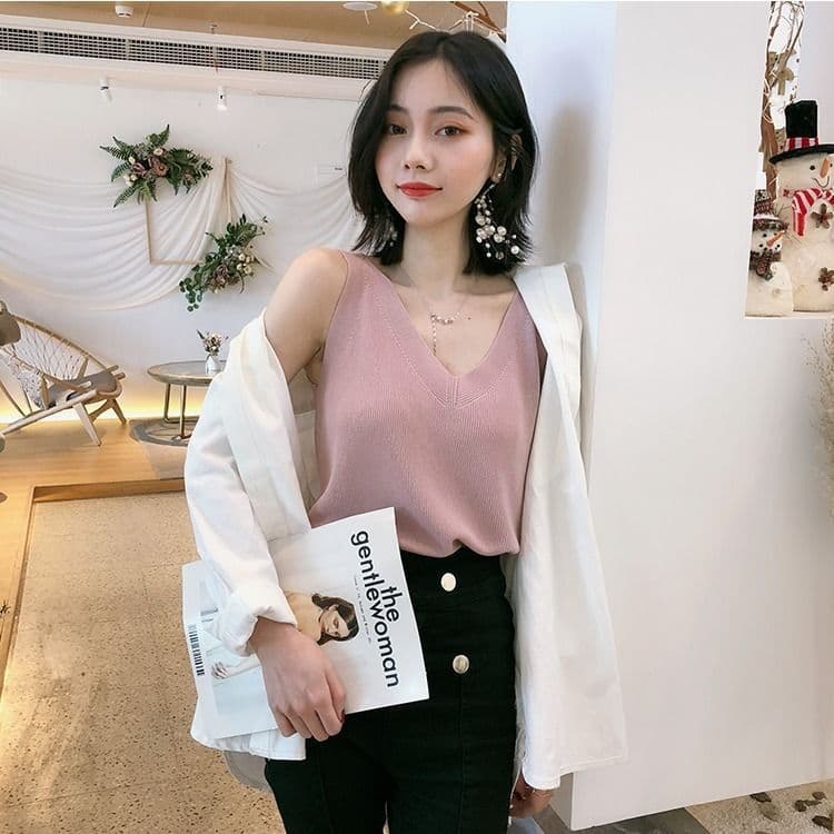 SELLเสื้อผ้าผู้หญิง เสื้อแขนกุดไหมพรม คุณภาพดีสวมใส่สบาย เสื้อกล้ามผ้ายืด คอวี รูปที่ 6