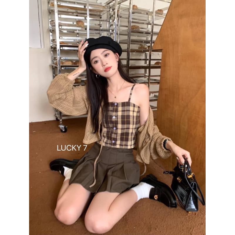 BY IRA Rita 2-pieces Top Set งานเสื้อคลุมเซ็ท​ 2 ชิ้น​ สายดี่ยวลายสก๊อต​ + เสื้อคลุมแขนยาวสีน้ำตา รูปที่ 4