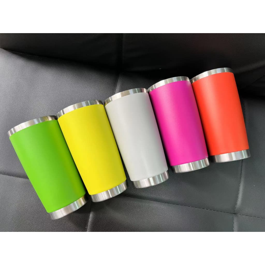 แก้วเยติสีพื้น ขนาด20ออนซ์ แก้วเก็บความร้อน/เย็น ผิวด้านตัดขอบสีเงิน แก้วเก็บอุณหภูมิร้อน-เย็น ใช้ดี ไม่มีไอน้ำ รูปที่ 1