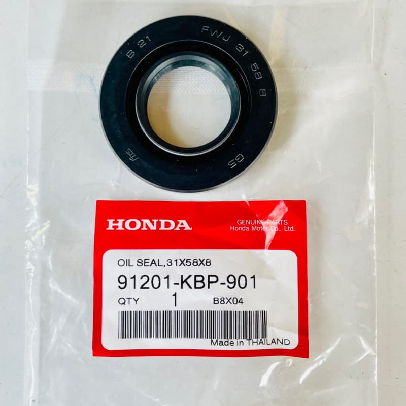 HONDA ซีลข้อเหวี่ยง ข้างขวา , ซีลข้อขวา แท้ แดช , แด๊ช DASH ขนาด 31-58-8 รหัสสินค้า 91201-KBP-901 รูปที่ 2