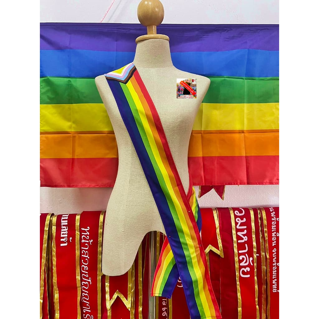 สายสะพายสีรุ้ง สายสะพายPride Lgbt Rainbow Sash สั่งทำสายสะพายสีรุ้งคิดคำได้เอง ไม่มีขั้นต่ำ รูปที่ 4