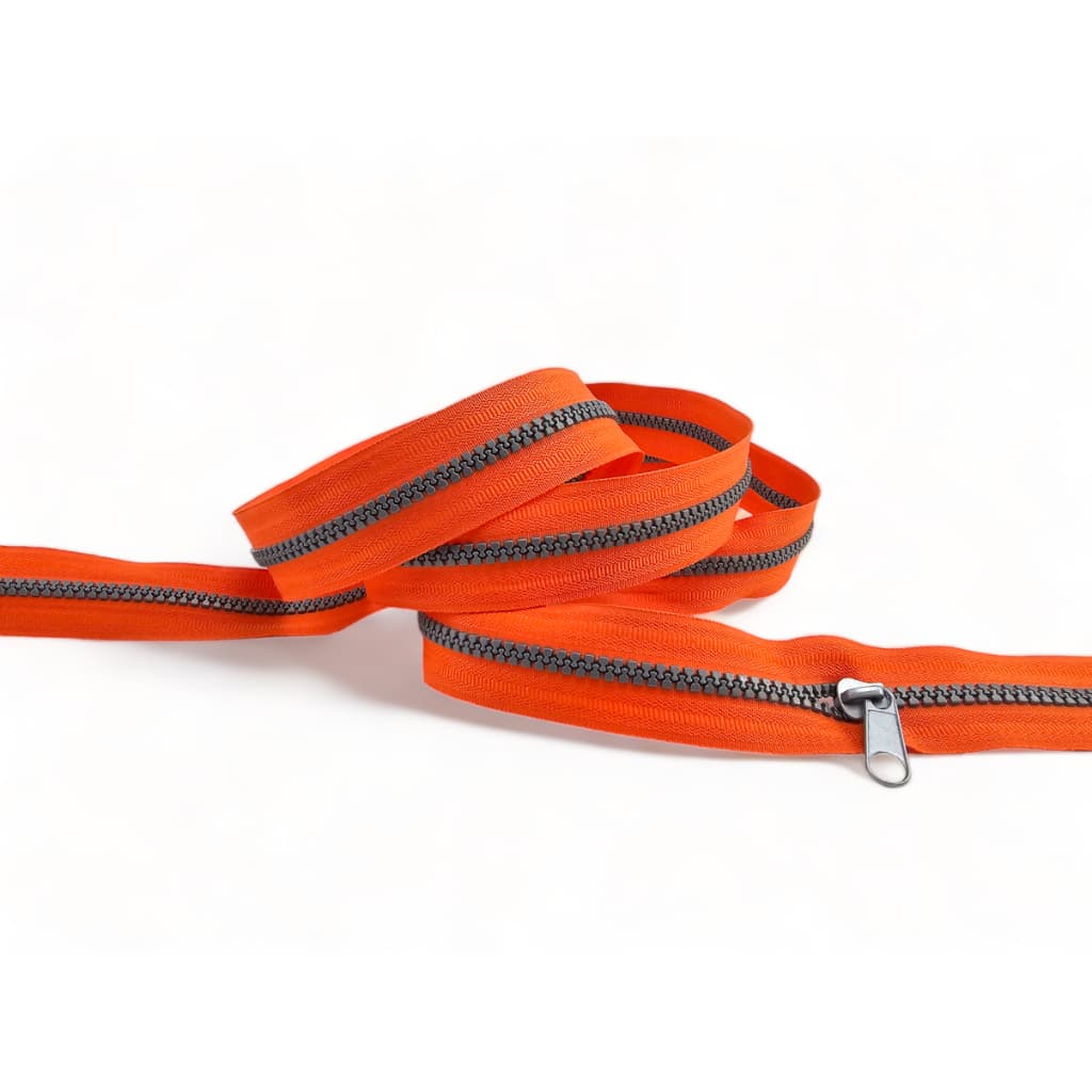 #5 Zipper ซิปตัดฟันกระดูก เบอร์ 5 ซิปเมตร ซิปหลา ซิปพลาสติก ซิปแฟชั่น ซิปกระเป๋า พร้อมหัวซิป รูปที่ 4
