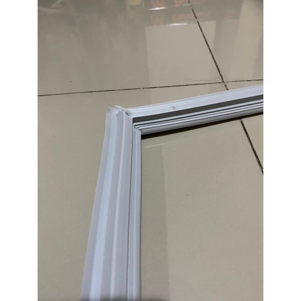 ขอบยางตู้เย็น สำหรับ TOSHIBA รุ่น GR-B157T รูปที่ 6