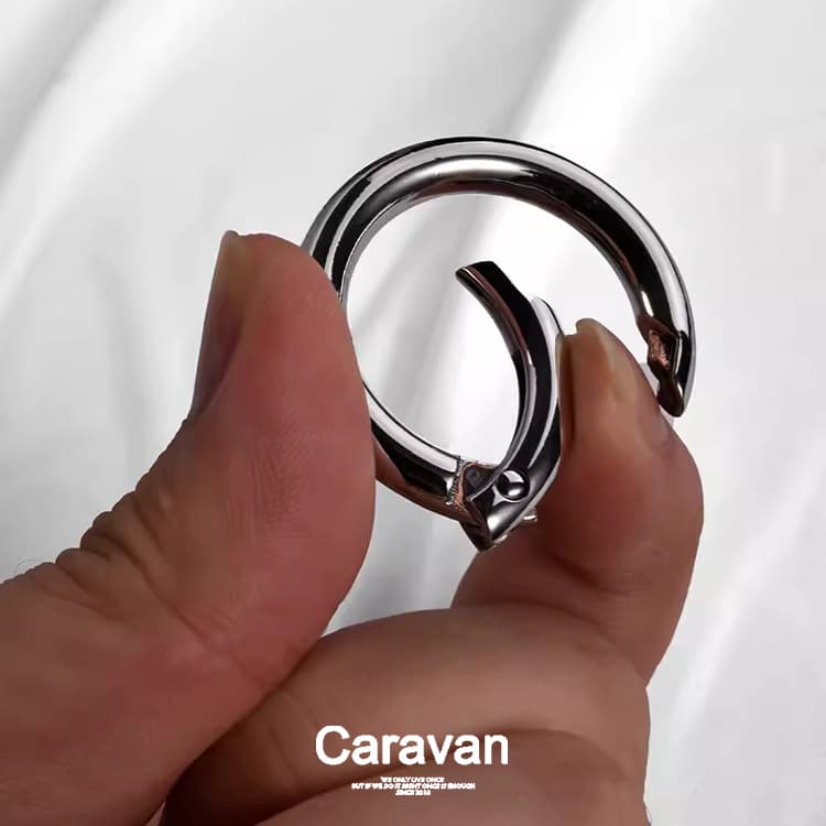 Caravan Crew พวงกุญแจรถยนต์ พวงกุญแจเท่ๆ Keychain พวงกุญแจแปลกๆ รูปที่ 7