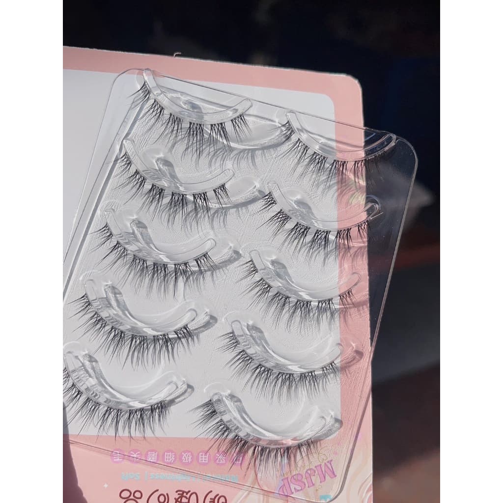 ขนตาปลอม รุ่น AURA ขนตาปลอม 3D ความยาว 12 mm. ยาวนุ่ม ไม่แข็ง เป็นธรรมชาติ ขนตาปลอมแกนเอ็นบางใส รูปที่ 6