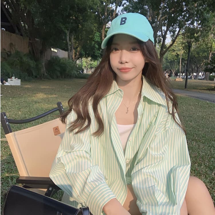 fashiongirl1688 เสื้อเชิ้ตแขนยาว ลายริ้ว ลายทาง สีสันสดส เหมาะกับซัมเมอร์สุดๆ สไตล์เกาหลี รูปที่ 1