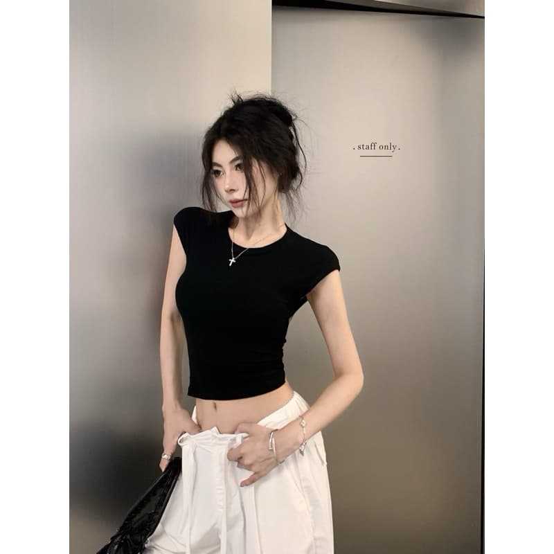 bentoy เสื้อครอปท็อป แขนสั้น มีฟองน้ำ ว้าวหลัง ไม่ต้องใส่เสื้อใน คอกลม แมทช์ง่าย รูปที่ 2