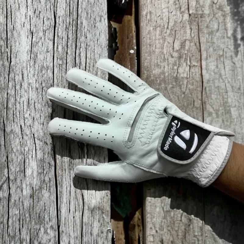 ถุงมือกอล์ฟ TaylorMade หนังแท้ นุ่ม// Genuine Cabbreta leather Golf Glove รูปที่ 7