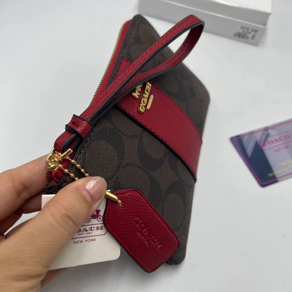 กระเป๋าคล้องมือ ขนาด 6.5 นิ้วมีหนึ่งซิปหนึ่งช่องใช้งานงานสวยรุ่นขายดีมีพร้อมกล่อง รูปที่ 2