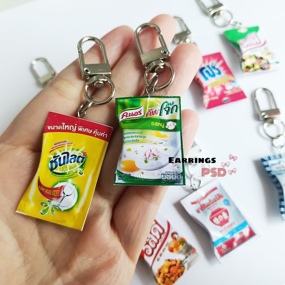 ร้านไทย พวงกุญแจ พวงกุญแจขนม พวงกุญแจรสดี พวงกุญแจแบบใหม่ โคตรแนว พวงกุญแจปัญฉิม ของขวัญ ของที่ระลึก รูปที่ 1