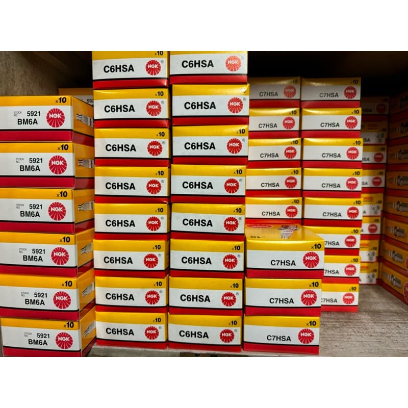 หัวเทียนเครื่องตัดหญ้า NGK BM6A ยกกล่อง แท้ 100% สำหรับเครื่องตัดหญ้าสองจังหวะ รูปที่ 4