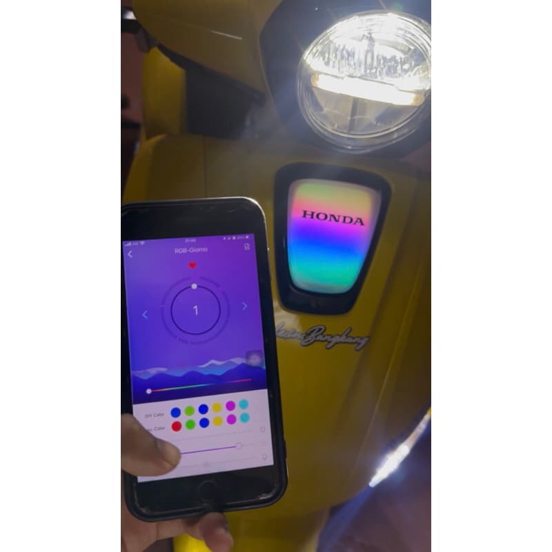 ไฟโลโก้ RGB Honda Giorno 2023-2026 ปรับผ่านแอพได้120โหมด เปิด-ปิดได้ ไม่ต้องตัดสายไฟพร้อมวิธีติดตั้งและวิธีใช้แอพ รูปที่ 3