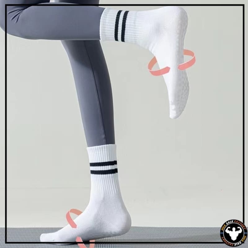 ถุงเท้าปุ่มกันลื่น Cotton non-slip socks ระบายอากาศได้ถึงเหมาะสำหรับโยคะ/พีลาทิส suitable for yoga/pilates รูปที่ 8