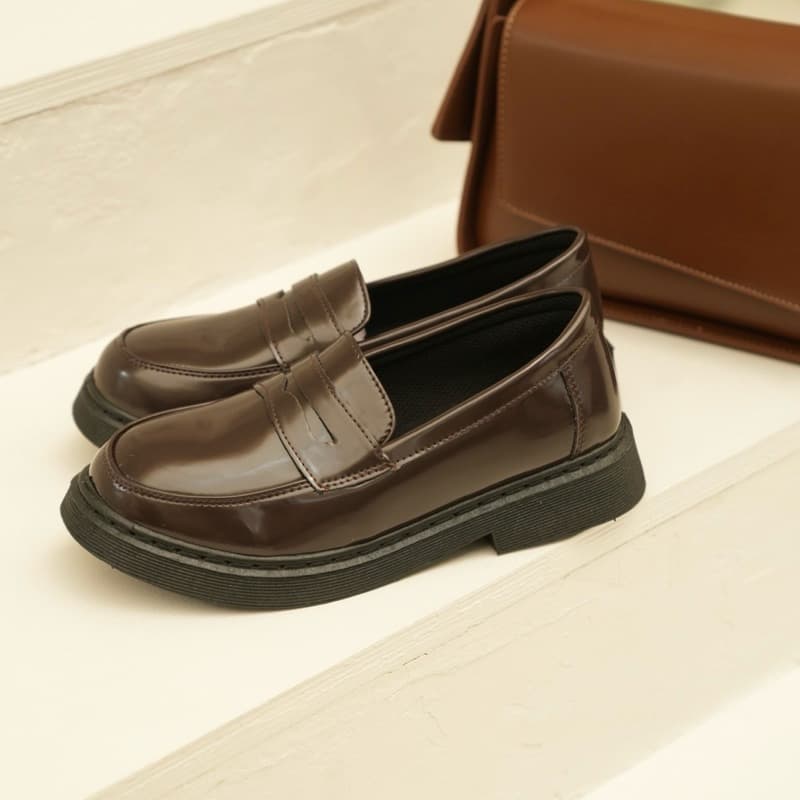 รองเท้าโลฟเฟอร์ Vida รุ่น Mask Loafer V3 ทรง Unisex ใส่ได้ทั้งชายหญิง รูปที่ 8