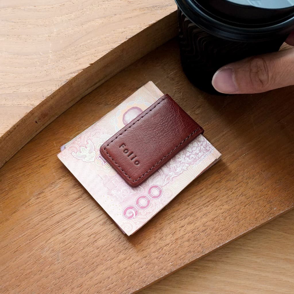 Folio : Khoon Money Clip ที่หนีบธนบัตรหนังแท้ฟอกฝาด แม่เหล็กแข็งแรง ปั๊มชื่อฟรี-รหัส10619 รูปที่ 8