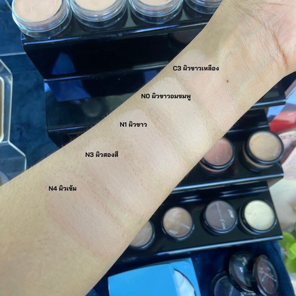 MTI Signature Matte Foundation ครีมรองพื้นเนื้อแมทท์ กันน้ำ ปกปิด ฝ้า กระ จุดด่างดำ หลุมสิว ขนาด 5.7 กรัม CUMZF รูปที่ 4