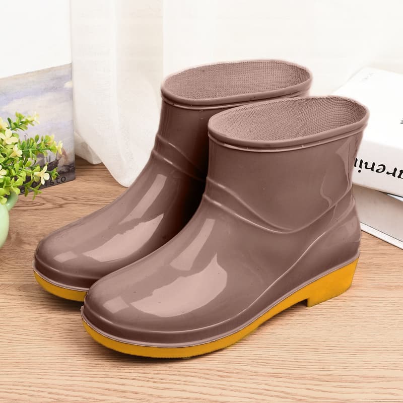 Luckkyshoes สินค้าใหม่ รองเท้าบูทแฟชั่น เหมาะสำหรับงานหน้าฝน กันน้ำได้อย่างดี ถึงจะเลอะแค่ไหนก็ทำความสะอาดง่ายอย รูปที่ 9