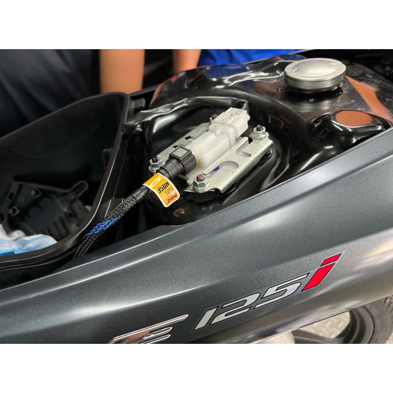 สายน้ำมันพร้อมหัวปลดเร็ว Pro Fuel NKracing รูปที่ 4