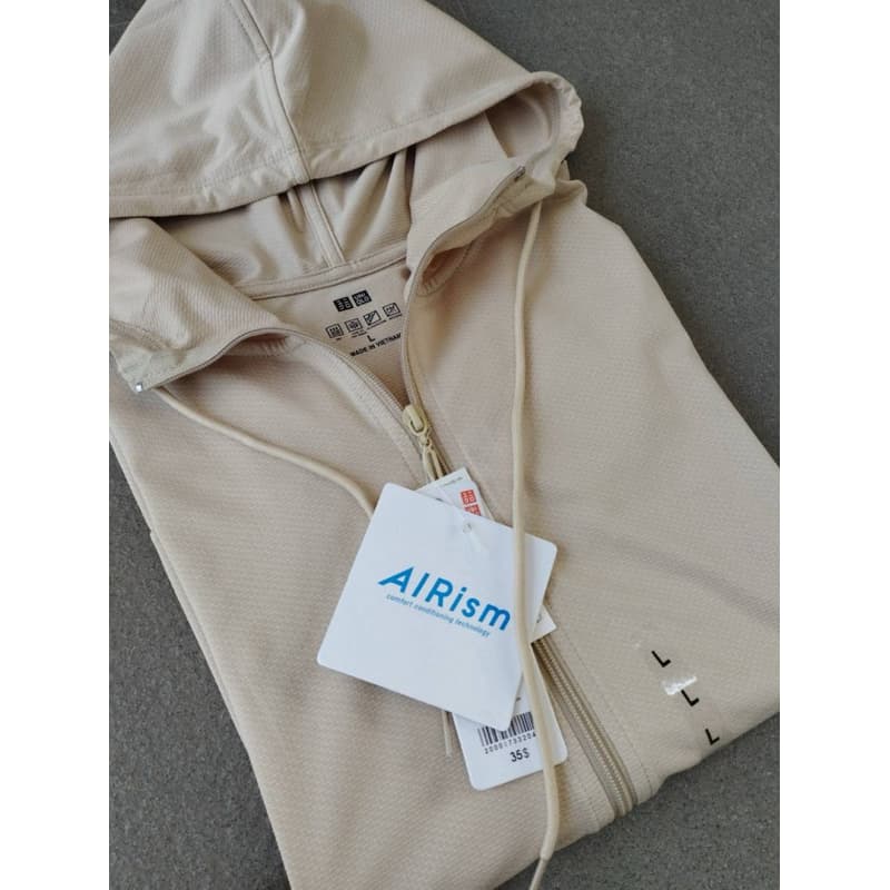 AIRism UV Protection เสื้อแขนยาวกันยูวี สีครีม รูปที่ 8